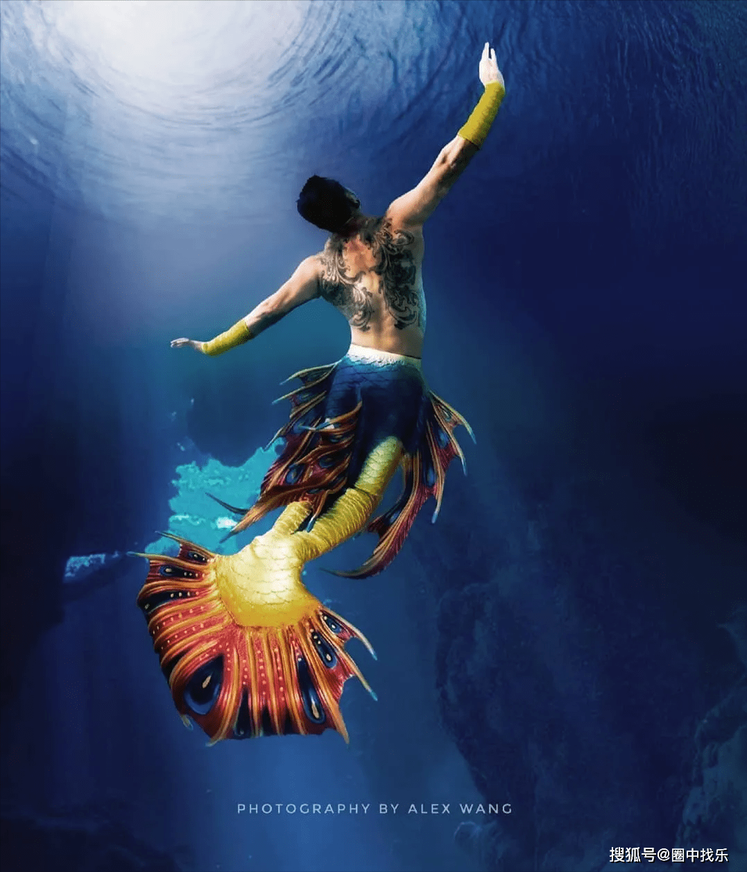 原创曾是健身教练如今是美人鱼这位马来西亚的肌肉小哥真帅