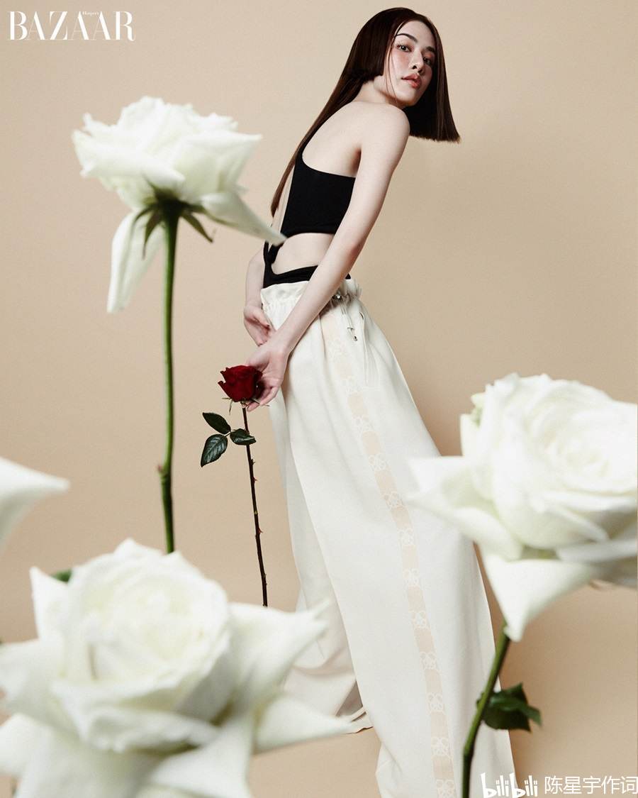 原创猛男卧底变装俱乐部泰国性感女神grace搭档偶像luke泰剧卡巴莱