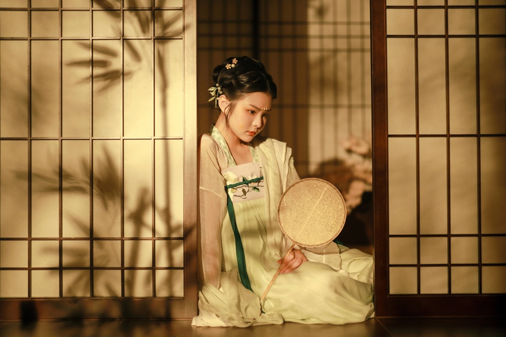 22岁歌手双笙陈元汐出道七年心存炽热焕然新笙