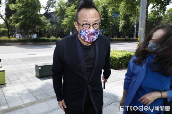 原创曾江曾经的妹夫王羽追思会举行王馨平送别父亲