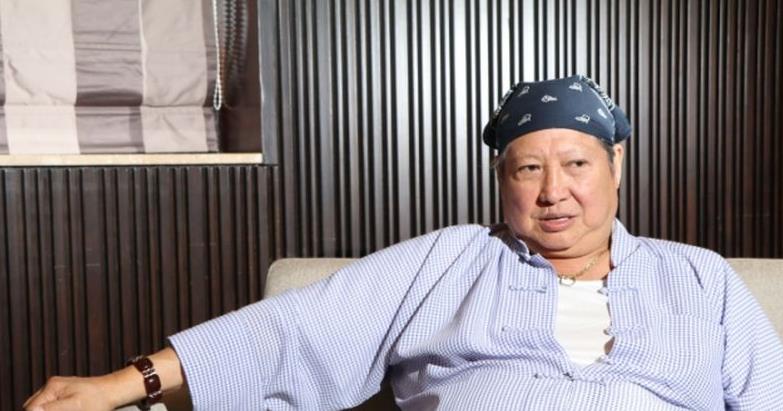 68岁影坛大哥洪金宝近照流出:网民表示认不出来_周家蔚_饭局_因为