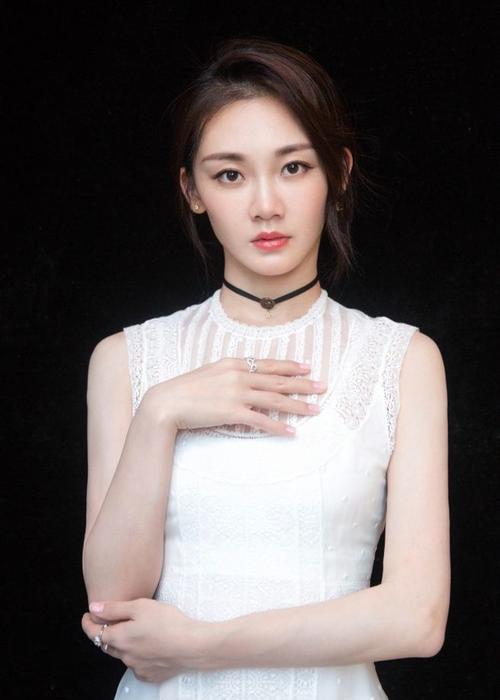 抛弃富家女闪婚二线女明星郑凯真的要收心好友揭开秘密