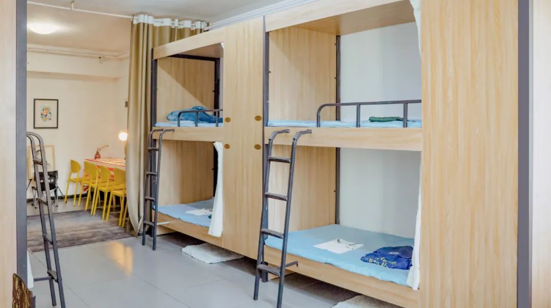 远伦教育宿舍到底长啥样画室的学生宿舍内卷