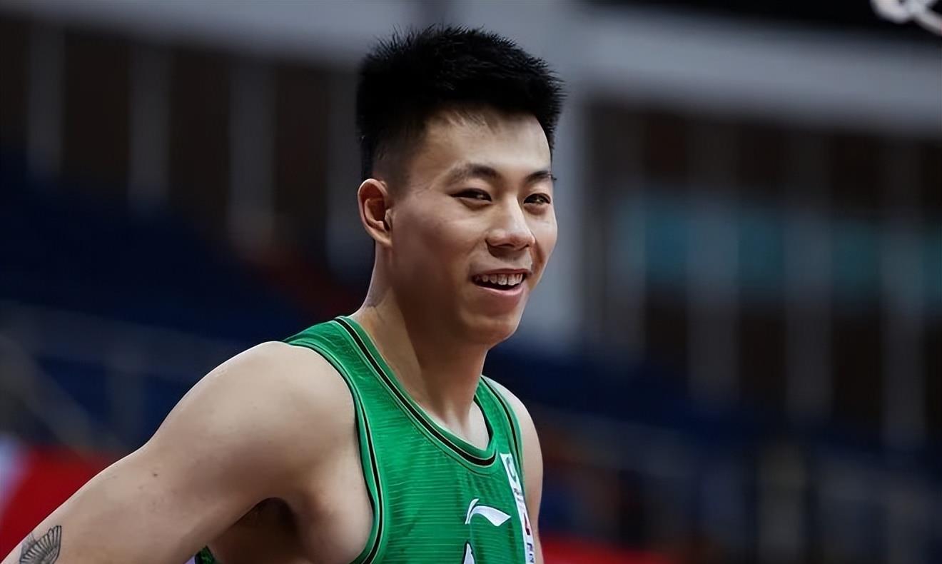 经过30支nba球队的据报道称送向了被寄予厚望仍然只有19岁的曾凡博