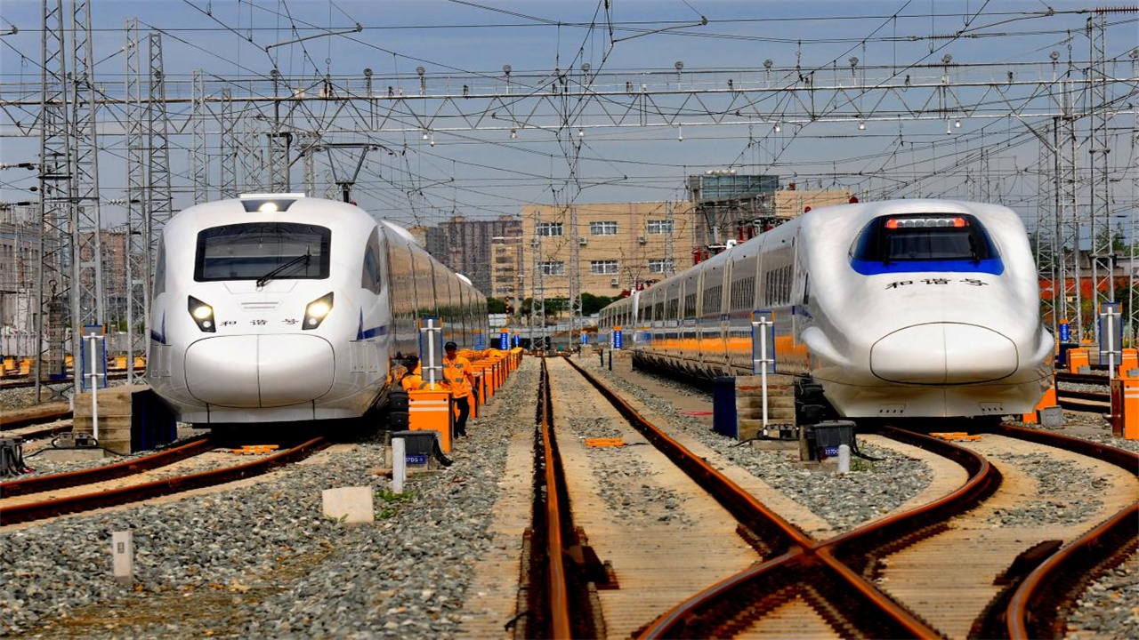 原创我国高铁和动车结构极为相似但其实差别很明显你会弄错吗