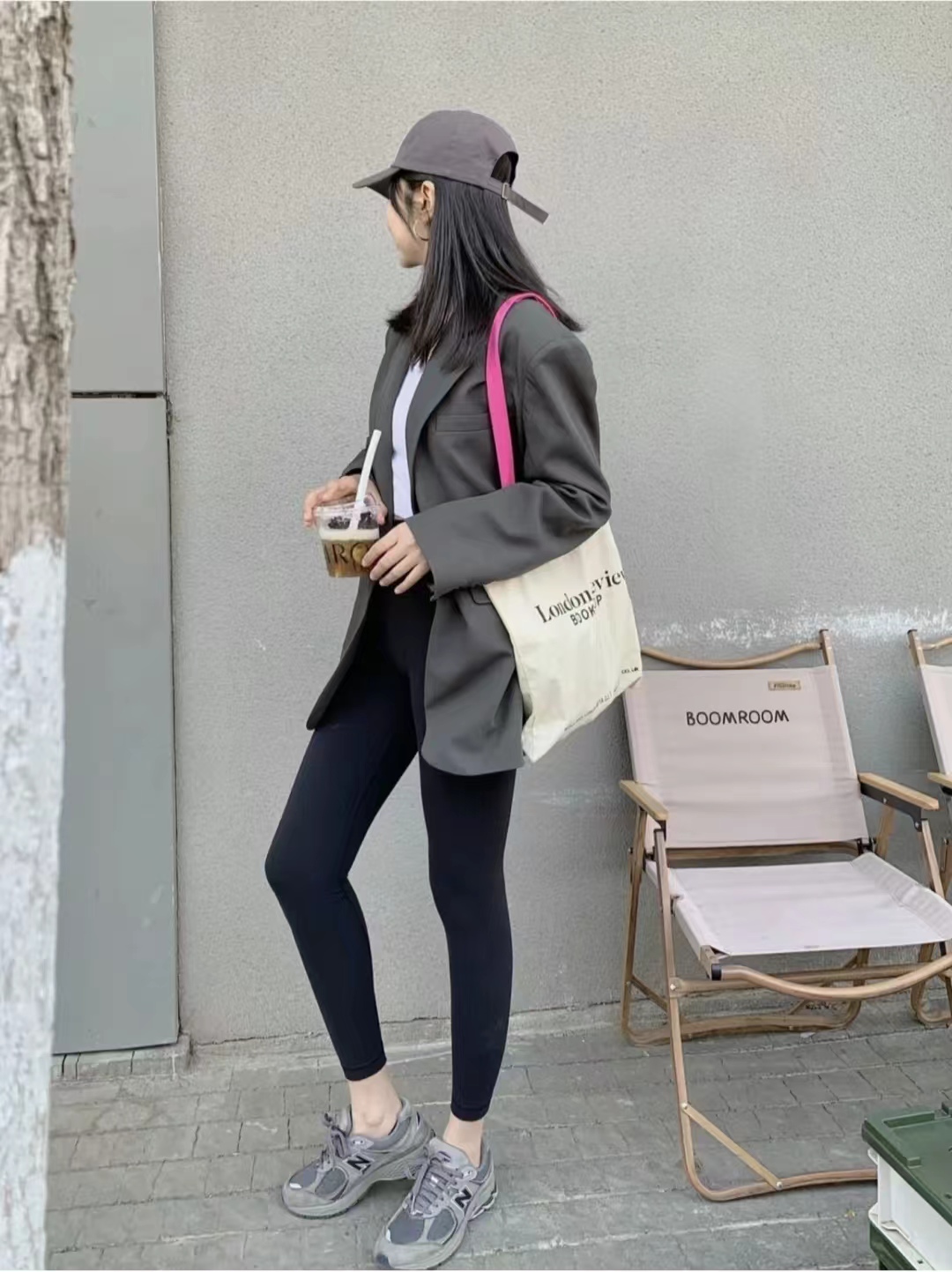 瑜伽裤怎么搭配上衣好看外穿