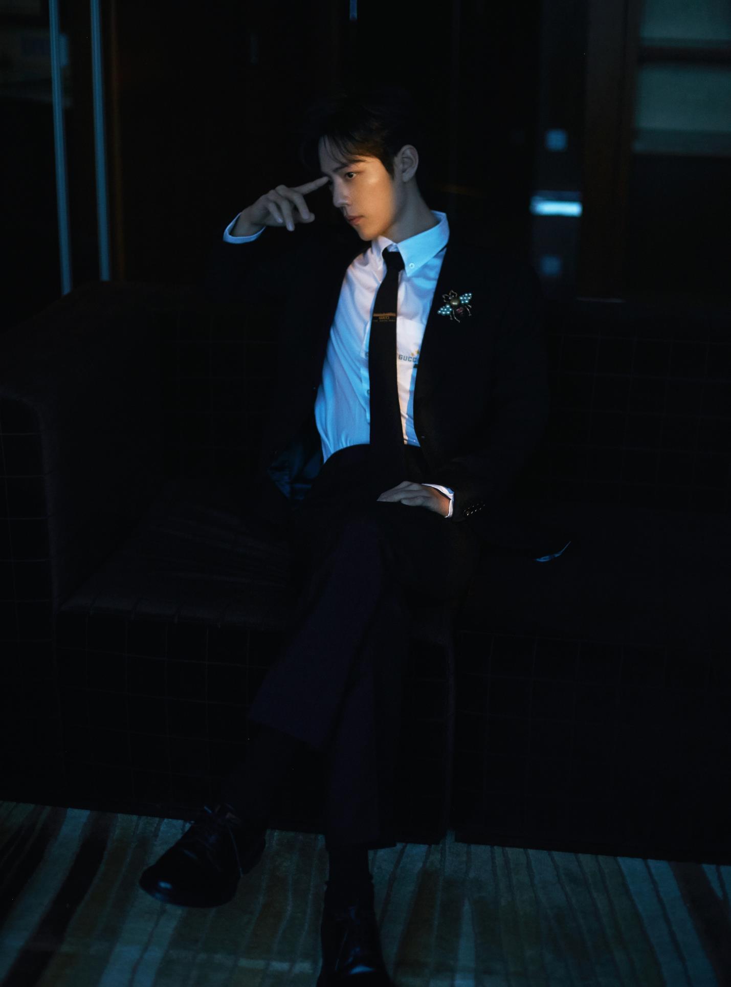 原创杨紫同框肖战纱裙配西装余生夫妇发糖啦