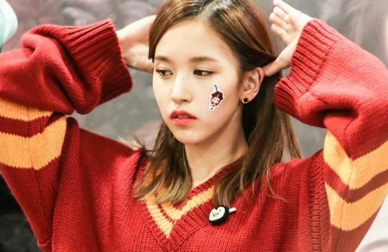 岁签署器官捐赠协议,传被组合孤立,还被网暴出焦虑症_照片_bambam_got