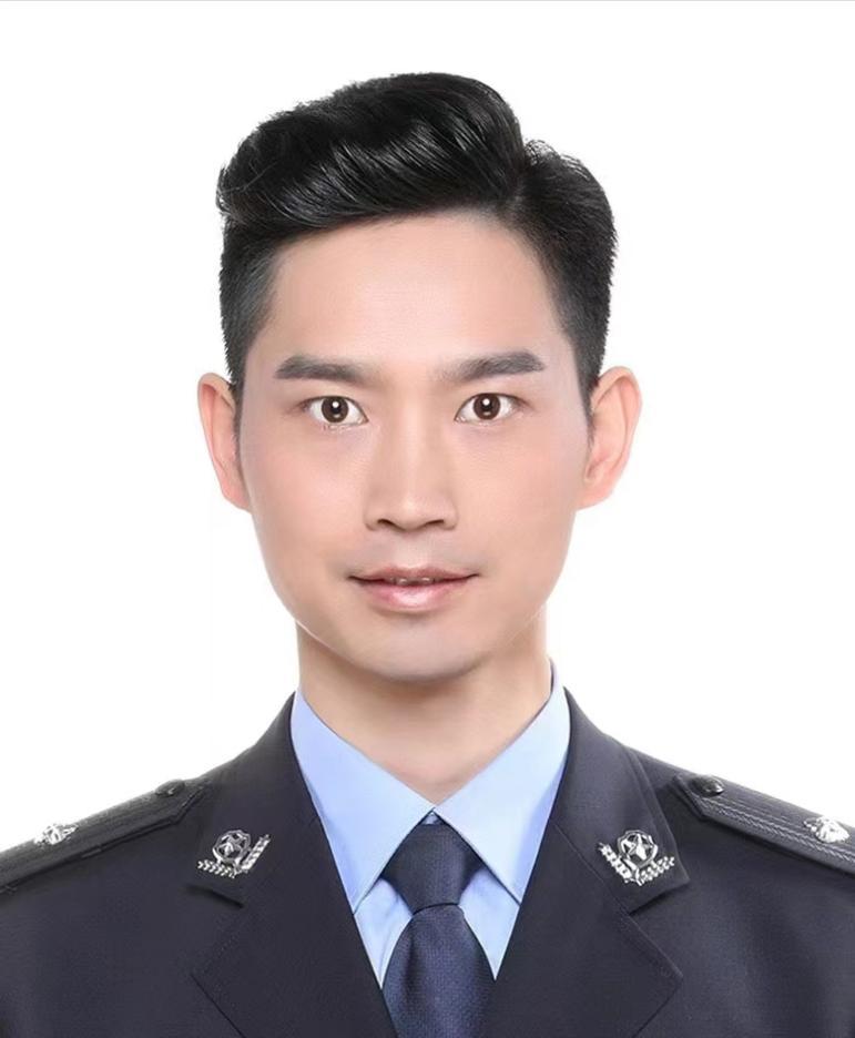 邓州驻杭团工委顾问、杭州市交警拱墅大队大关中队民警何春雷:“老家是