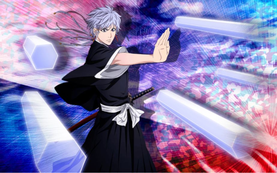 虎彻勇音应该是女生中最高大的死神了,她身材修长宽大,有着金色的瞳孔