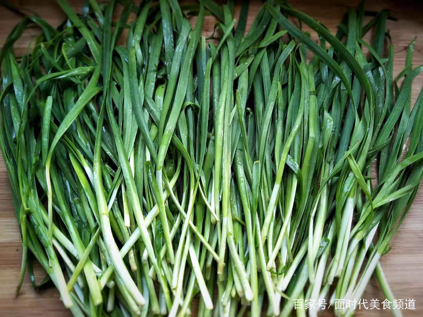 这个馅饺子3天不吃就想得慌,北方人爱吃,南方人也喜欢,超美味_韭菜