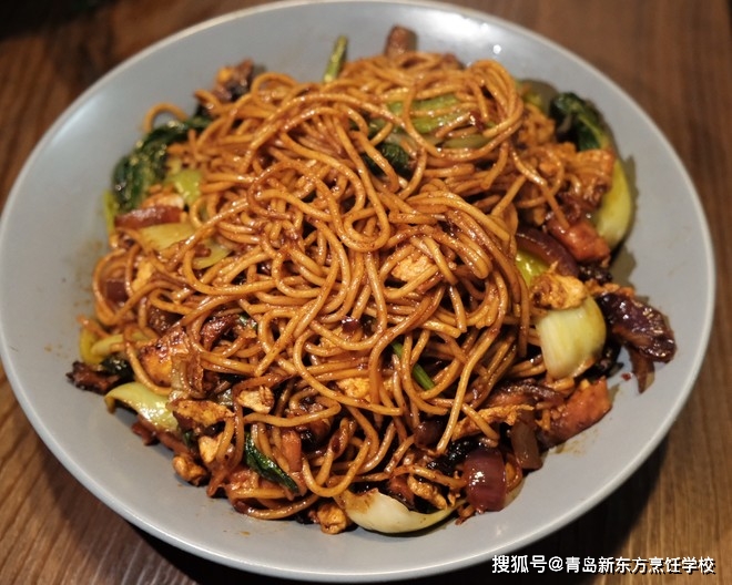超级好吃的老干妈酱油炒面