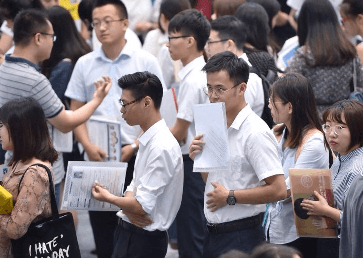 中国人民大学退出世界大学排名，是挤不进去，还是想划清界限？