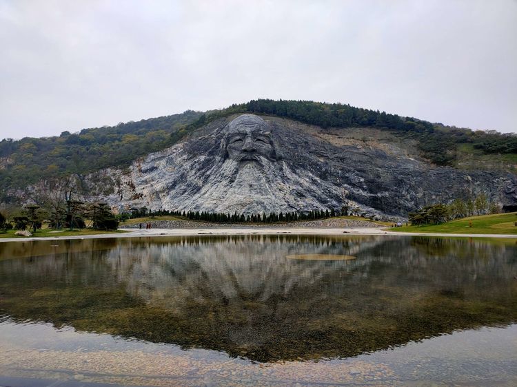 华夏人事东西文明襄阳伏羲庙伏羲文化广场