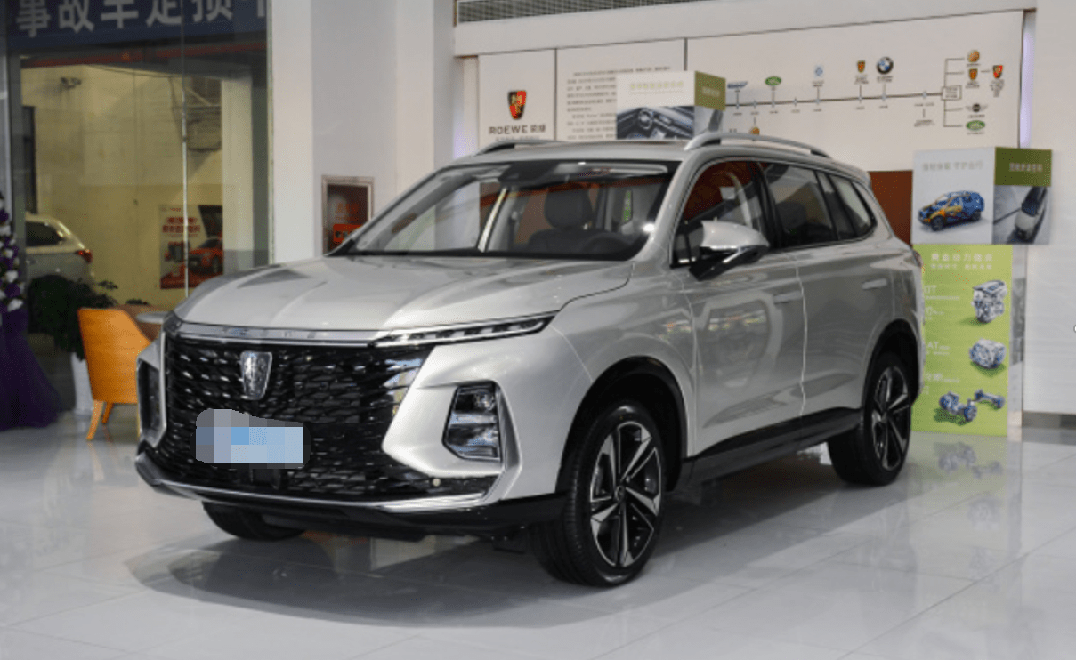 5座的荣威rx5max运动与舒适兼顾