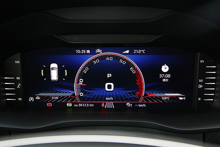 说要试驾纽北最速suv怎来了辆怪怪的斯柯达