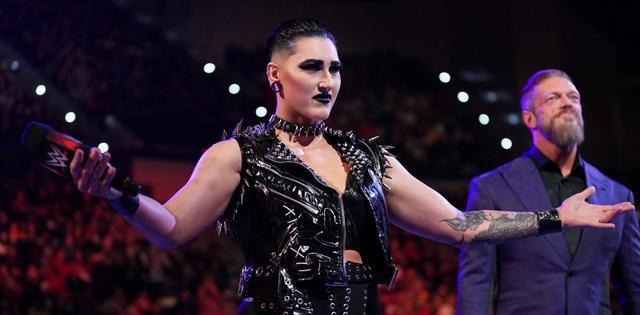 而本周raw节目的收视量同样得到了回升,今日资深摔跤媒体wrestle