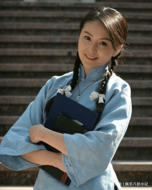 一年接6部女主戏,却因得罪导演成为18线,富商老公苦追她11年_戴娇倩