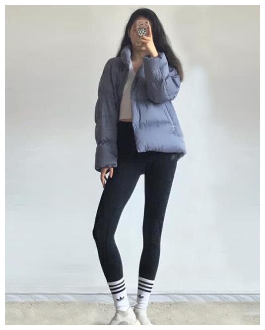 原创袜子裹裤子新的潮流时尚保暖又时髦明星们也爱了