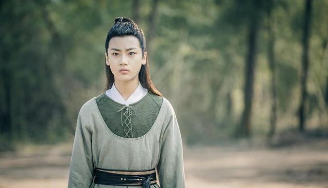 边程年龄不大却已经参演了《步步惊情》《微微一笑很倾城》《如懿传》