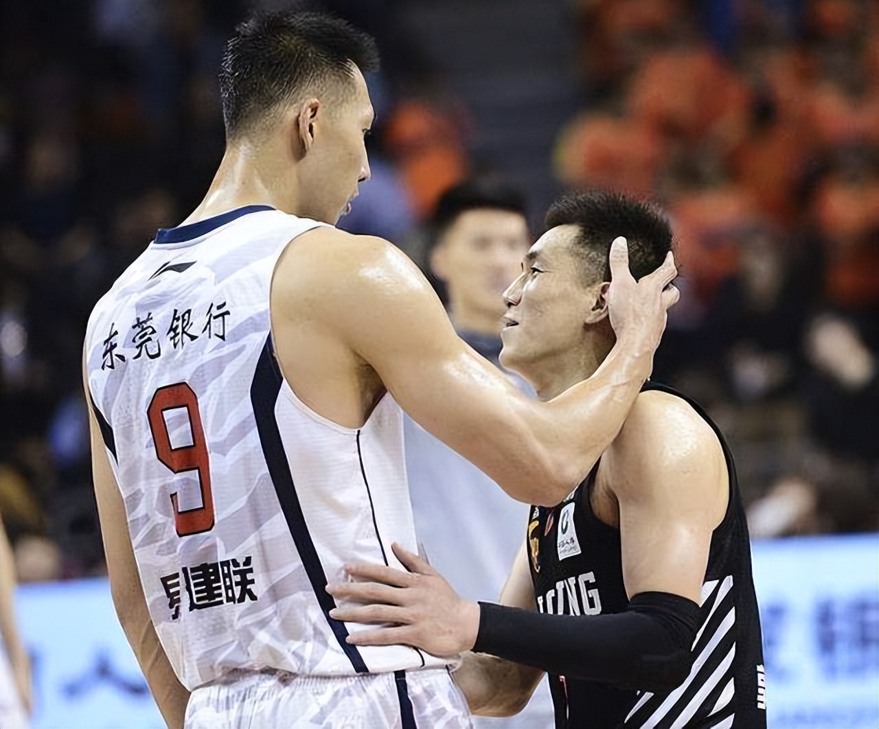 原创一夜3消息宏远官方喜讯郭艾伦力撑阿联韩德君缺席继伟婚礼