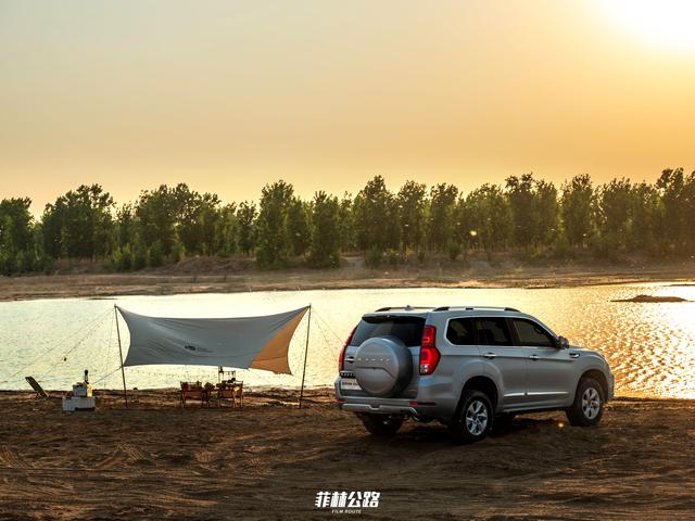 不爱硬核 哈弗h9的露营玩法_自然_后排_方式