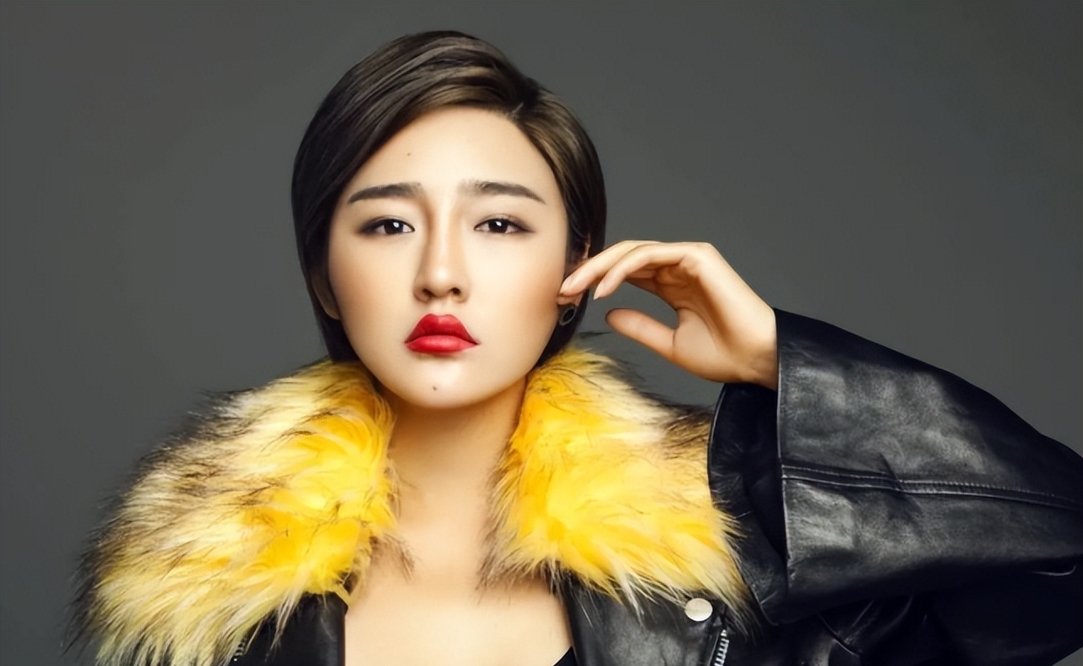 原创娇娇疑似被家暴带伤出镜却绝口不提网友让你撒谎该打