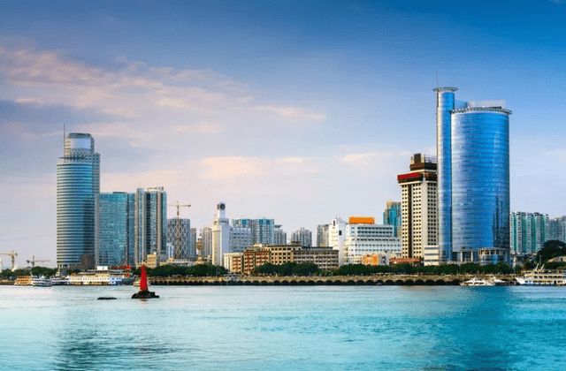 福建有一城市，虽然经济不如福州发达，但消费却可“比肩”上海