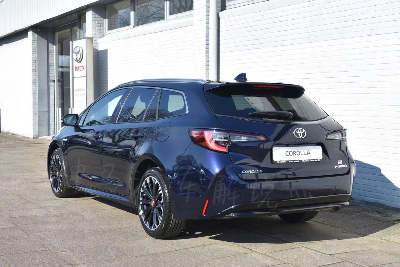 卡罗拉"瓦罐"实车曝光,运动元素丰富,大空间 1.8混动,真犀利