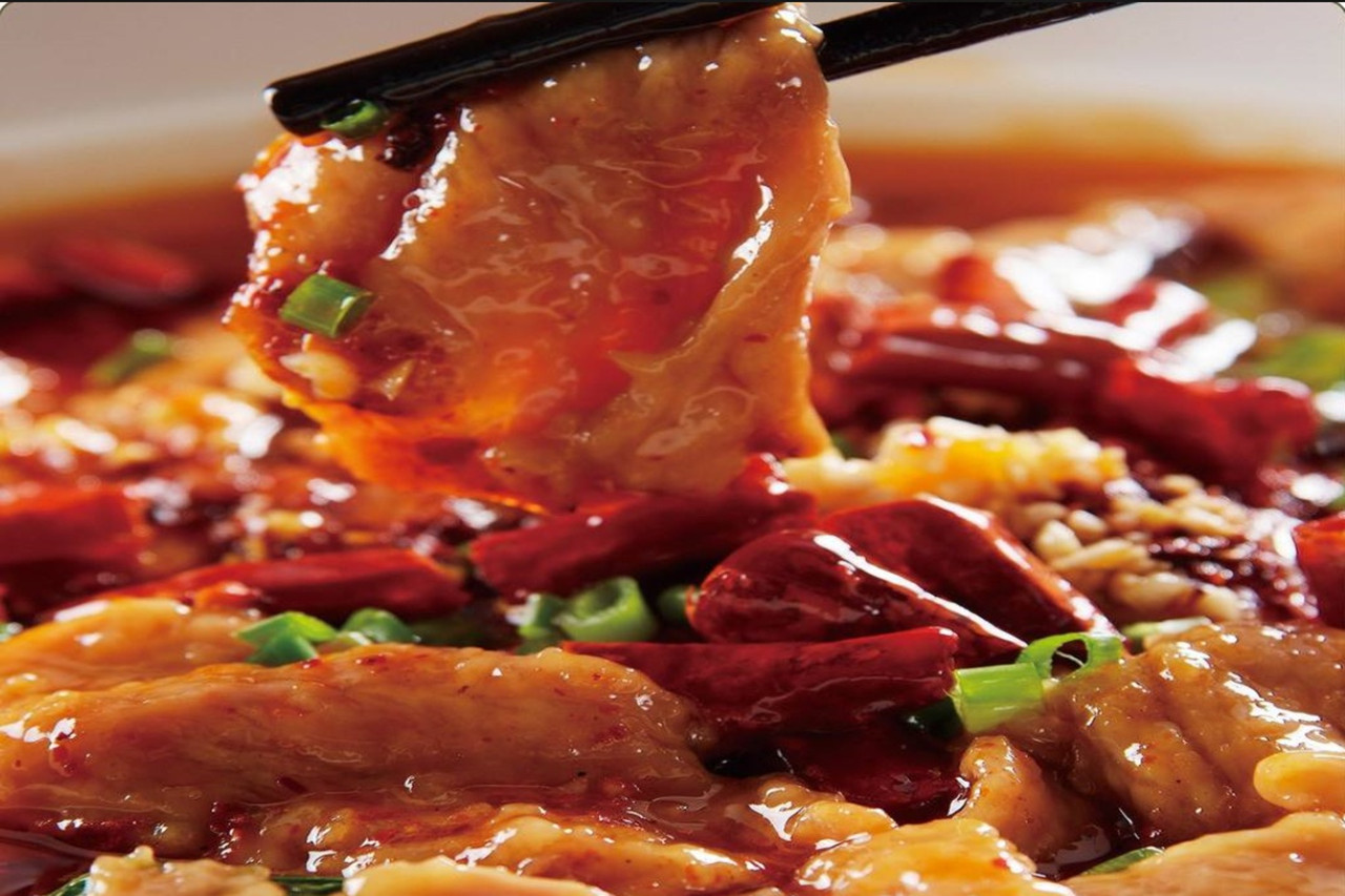 原创麻辣爽口的水煮牛肉掌握这些小技巧做出来的比饭店的还好吃