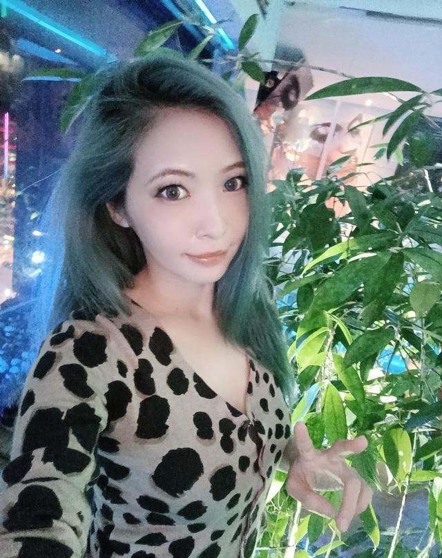 大肚5个月兼结婚台日混血女艺人makiyo(川岛茉树代)对媒体宣布怀孕5个