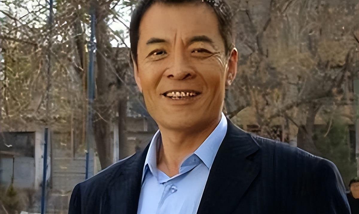 原创何晴被刘威辜负逼走许亚军原配51岁患脑瘤后才知廖京生的好