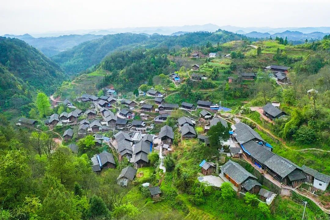 探村记vlog第11期有个苗寨夯子家