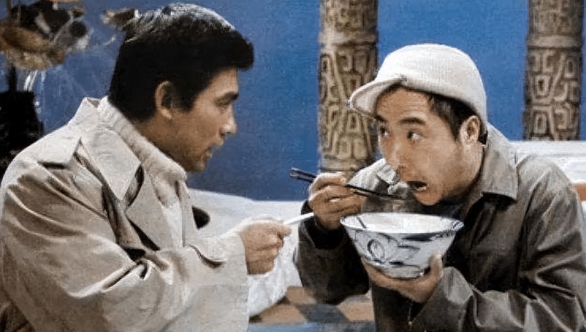 陈佩斯和朱时茂吃馄饨图片