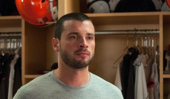 汤姆·威灵作为一线美剧演员在《超人前传》中工作了10年,对于一个