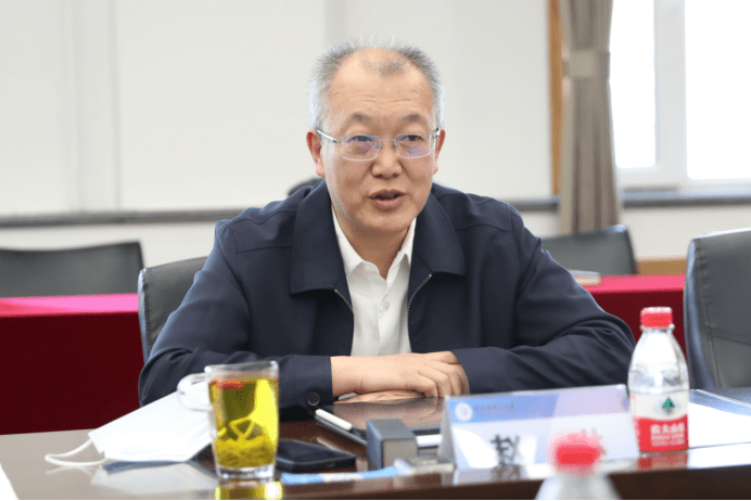 哈尔滨理工大学加强党对人才工作的全面领导 实施人才强校战略_耿洪杰