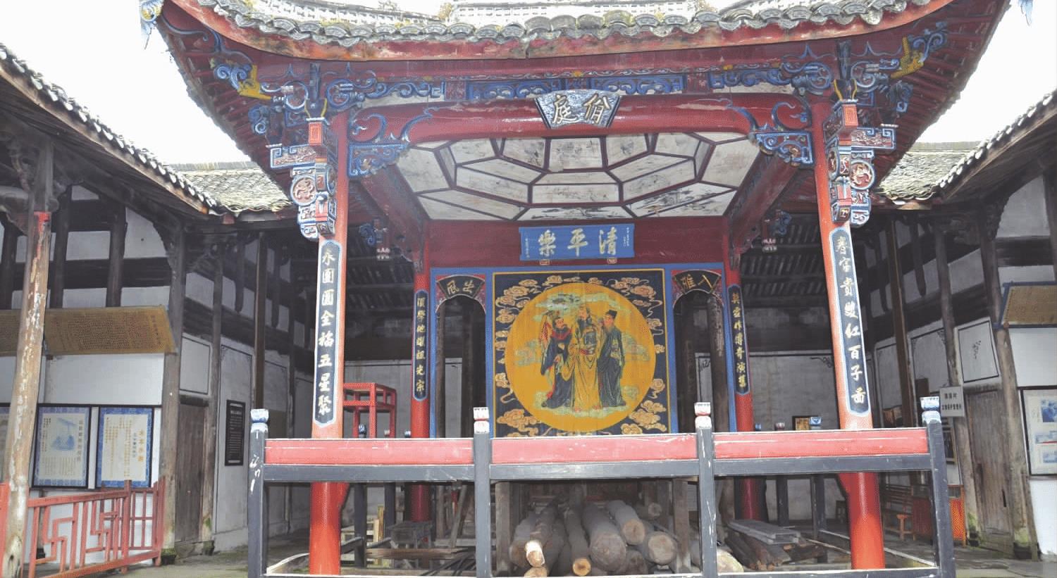 江南风水第一村，已有1800年历史，是理想的居住境界