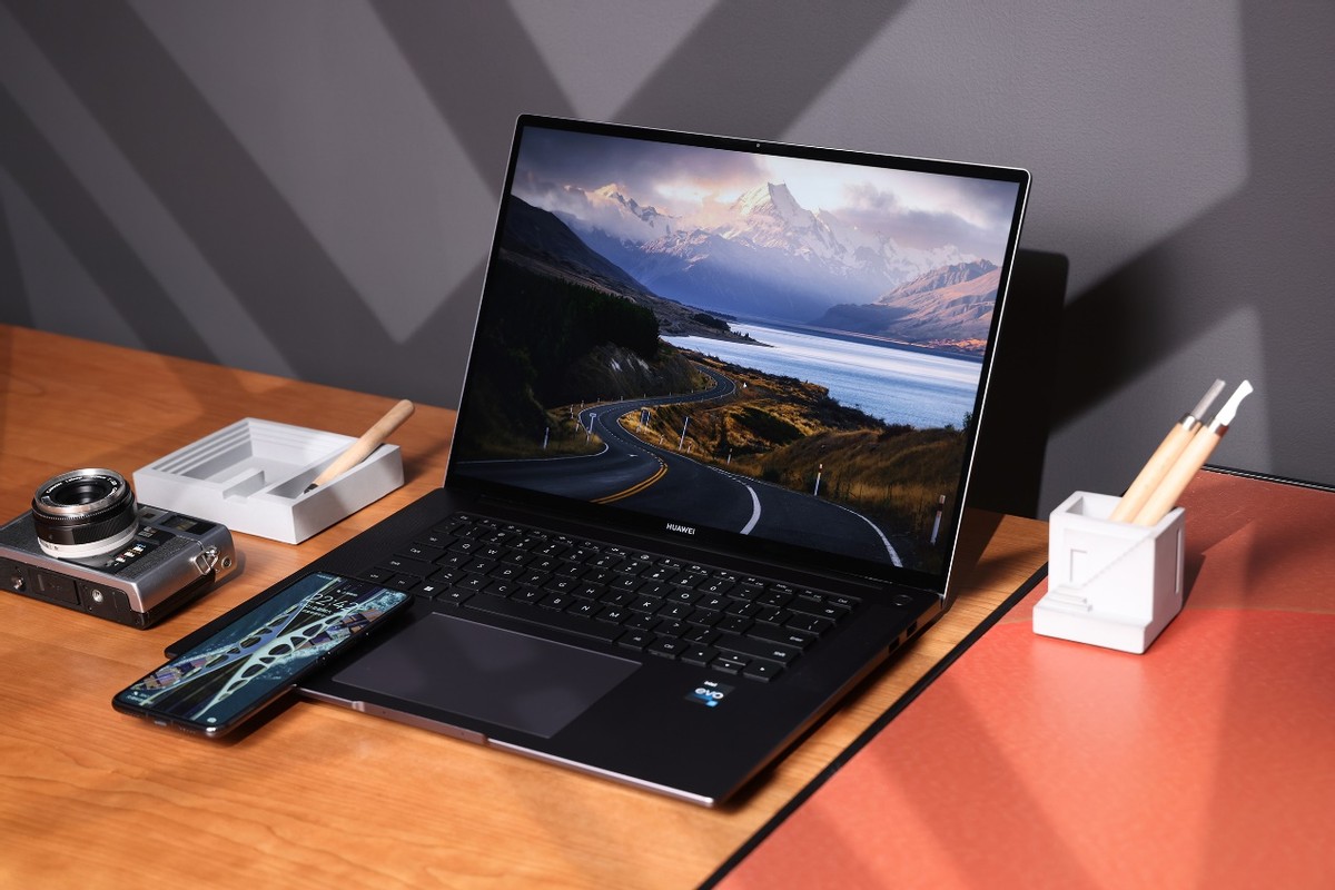 强悍性能也有轻薄机身,华为matebook 16s系列图赏_屏幕_专业_笔记本