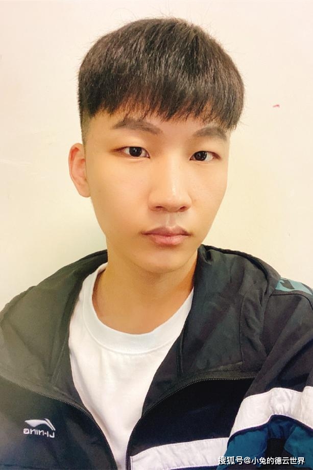 原创德云社大哥冯照洋发文喊话二哥刘筱亭粉丝这才是梦幻联动