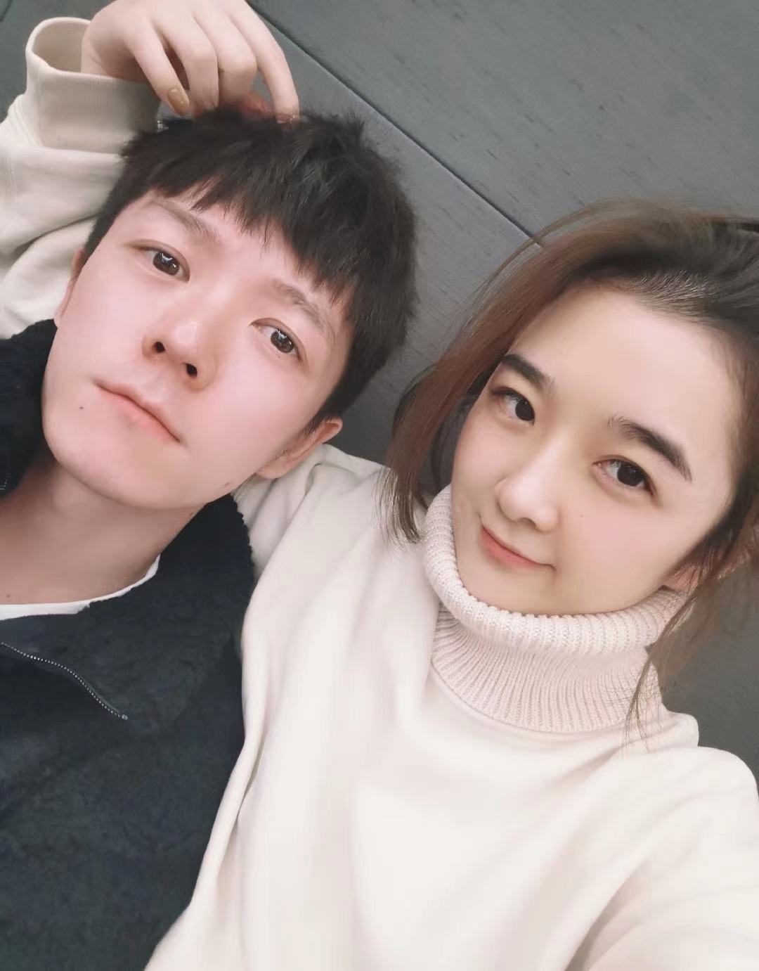 和王栎鑫分手成网红，28岁的吴雅婷性格圈粉，网友称她瘦版贾玲