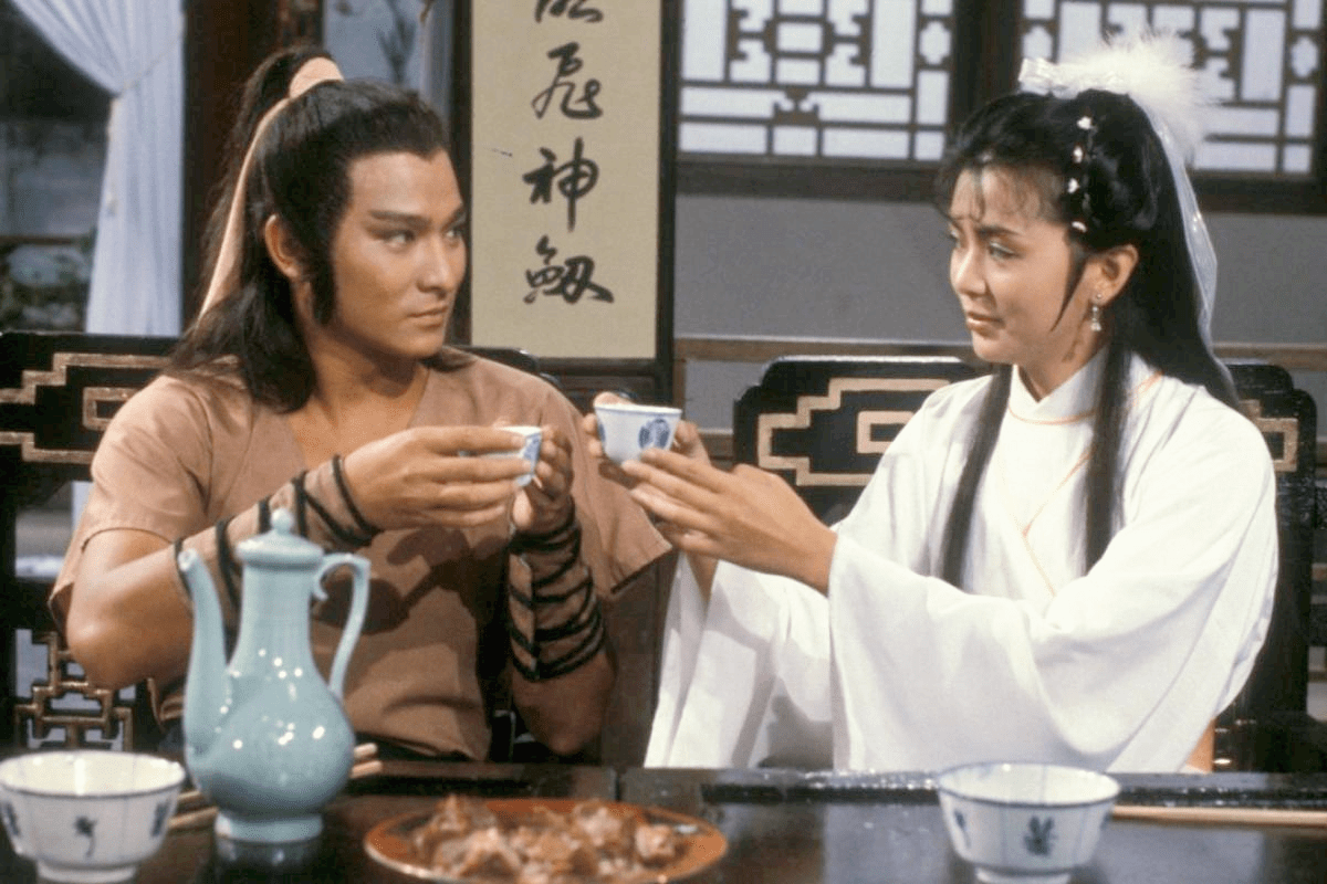 接下来的几年里,刘德华相继接拍了《彩云曲》《毁灭号地车》《猎鹰》