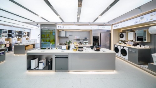 美的美居智能家电当保姆打造有温度的科技生活