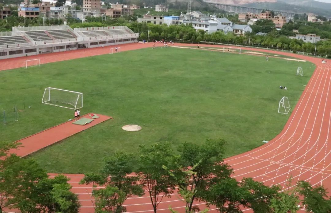 67昆明市第一中学嵩明学校嵩明县第一中学初升高艺体实验班招生公告