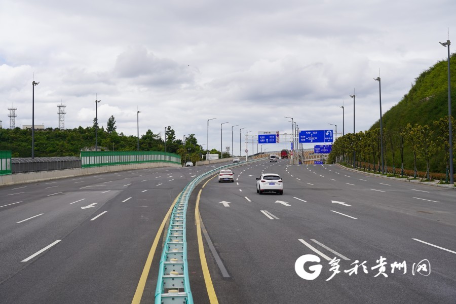 贵阳见龙洞路南延伸段通车 阳明文旅城到市区仅10分钟