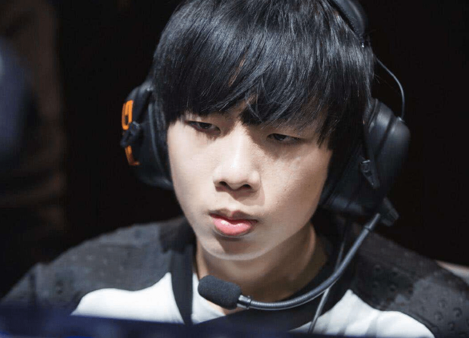 smlz重返职业赛场成功!