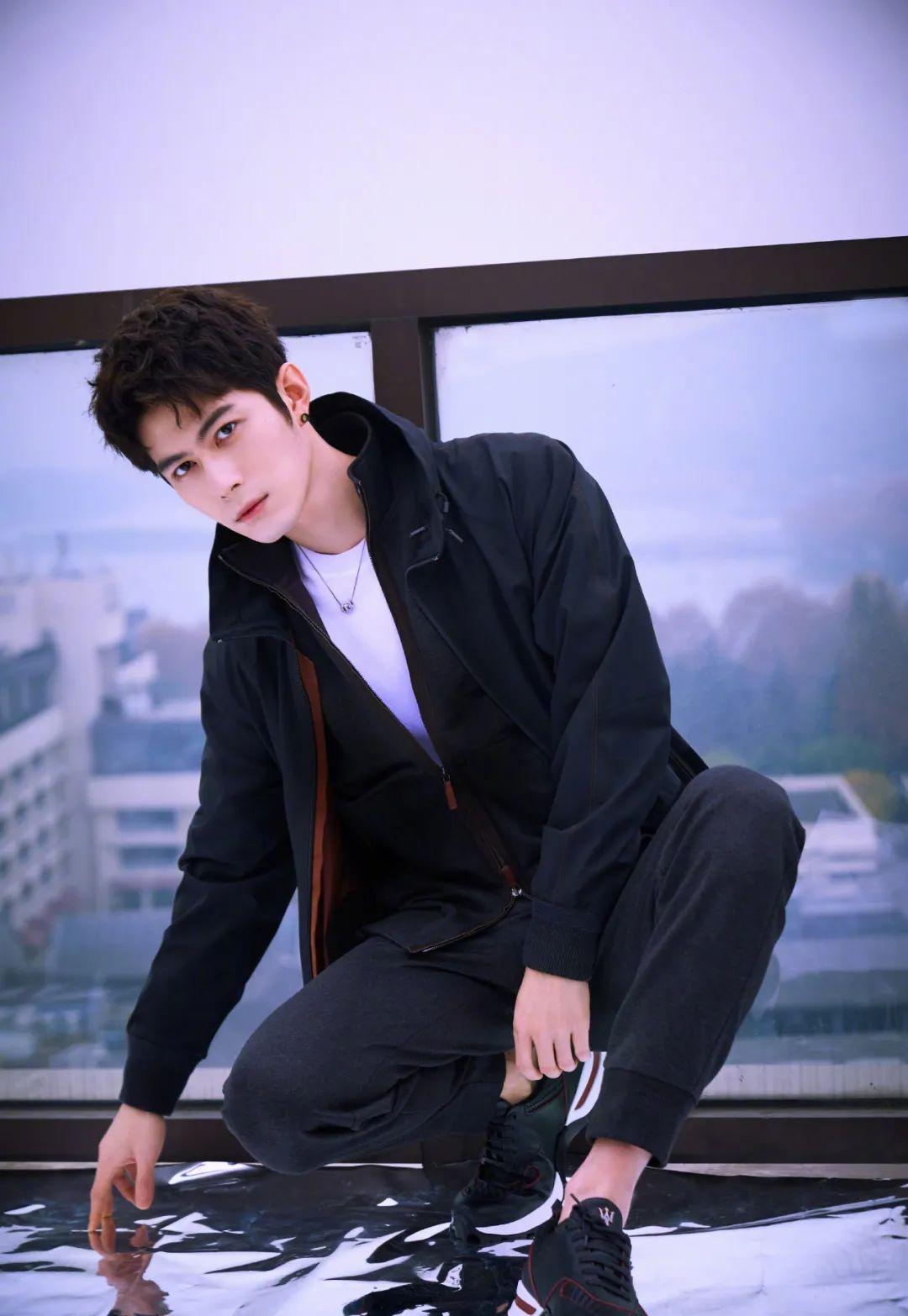 原创当红小生陈学冬的痛苦往事以及他和郭敬明的瓜