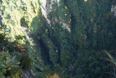 湖南千年禁区神堂湾，阴雨天频传古代人打仗声，宛如阴兵过境