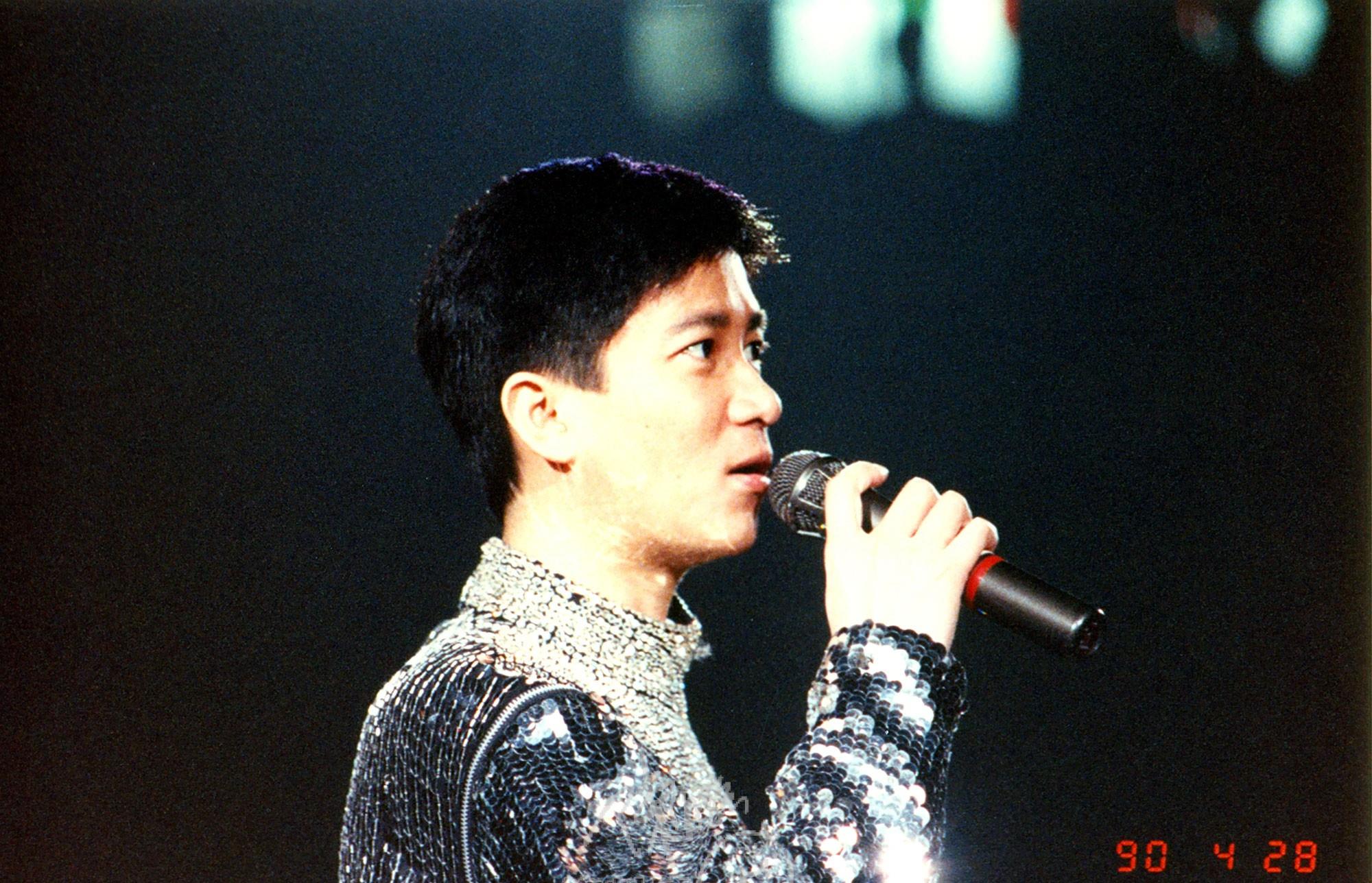 每一位都让人心痛,最大的46岁,最小的21岁_阮玲玉_陈百强_上海