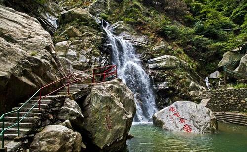 集雄、险、奇、特、秀于一体，江西省九江石门涧景区