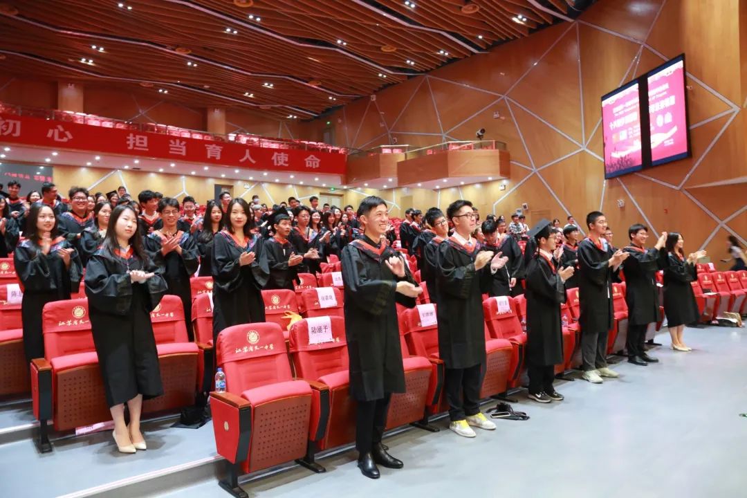江苏省天一中学ap2022毕业盛典隆重举行